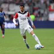 近亿了TA：利物浦谈妥埃基蒂克交易框架，预计总价超9500万欧